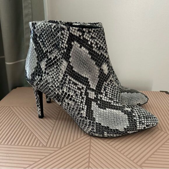 Worthington Shoes - Worthington Heeled Ankle Booties Faux Snakeskin Gray Black White Lorna Casual